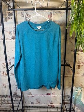 Danskin Teal Crewneck Long Sleeve Top